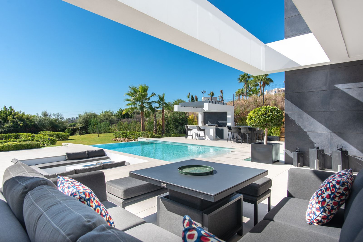 15c3ba5f00d9674826254d8dda67c00c - 20