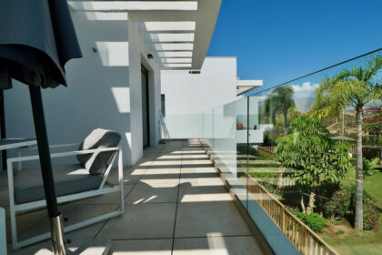 162107165b865de86168514c3f787ab7 - 21