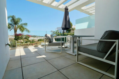 162107165b865de86168514c3f787ab7 - 8