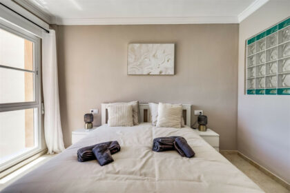 16470caf2a5e74e1852fb598d621f147 - 12