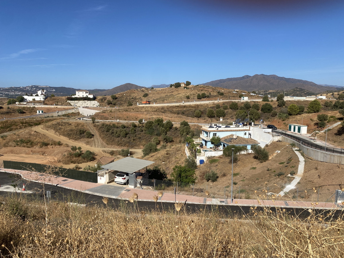 1719d8d322b6c93fea142bad119c4c56 - 12