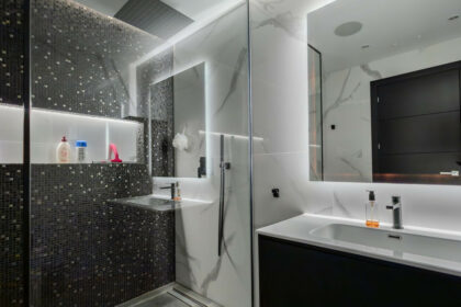 1725c5e14f56b92c7b069f37898092bb - 24