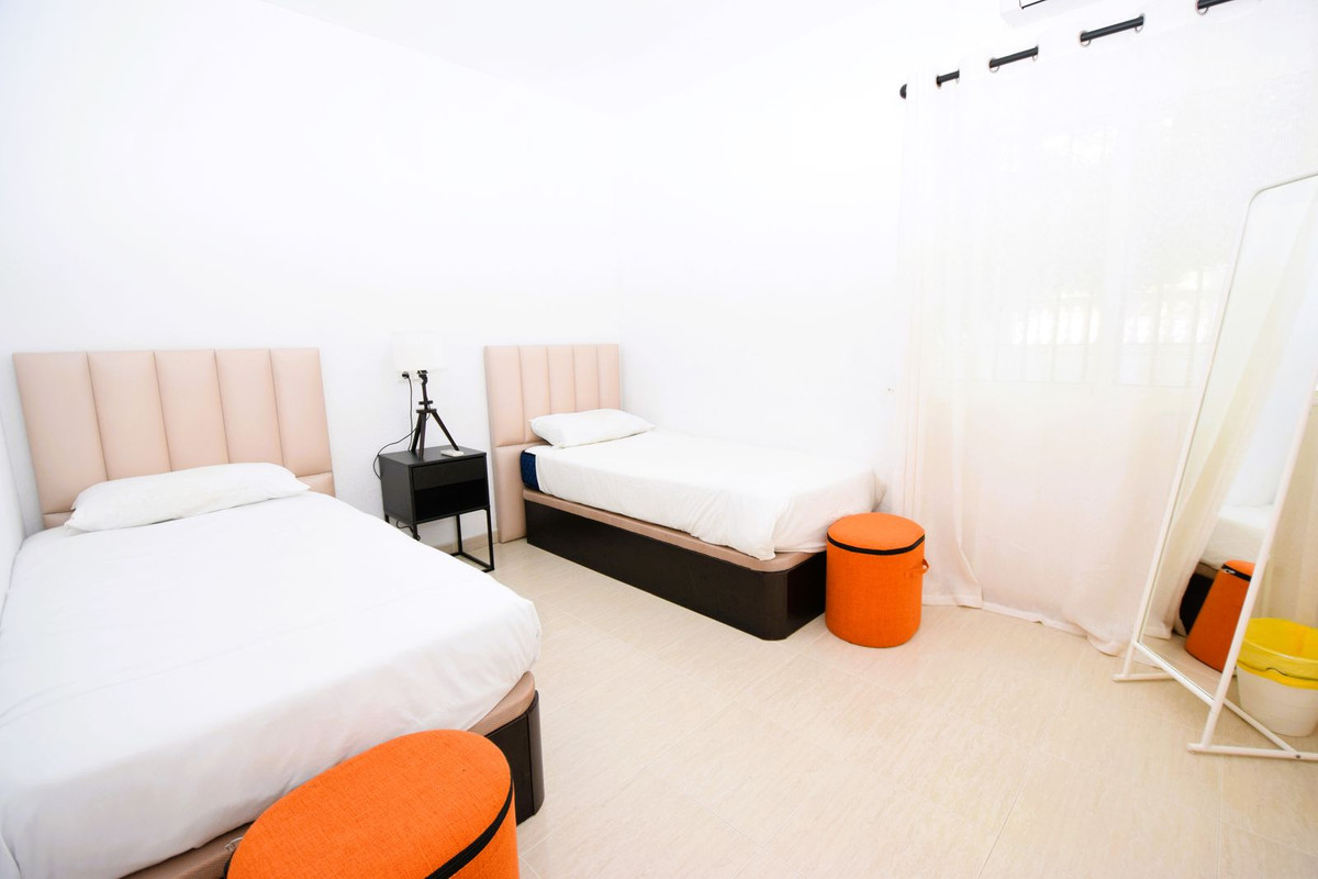 176a6909428937dd152c4d5deaad0c56 - 13