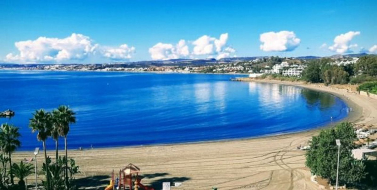 17c717820f771c23012613a9070ae88f - 22