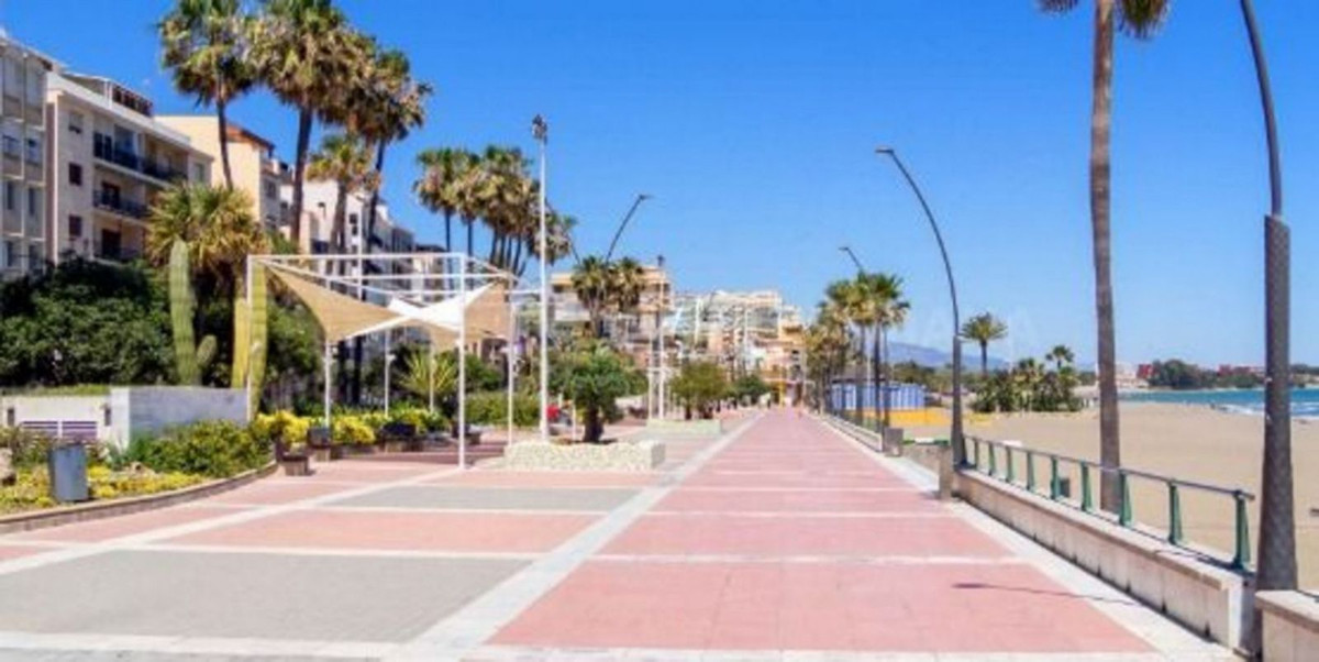 17c717820f771c23012613a9070ae88f - 27