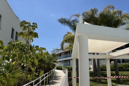 17dadeadc37675f2846d6a08ea2e0e18 - 20