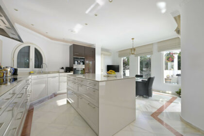 188470453b5ab234c2ea41e82bac266b - 35