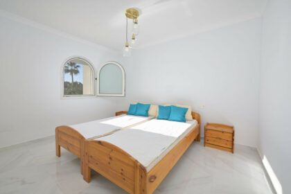 188470453b5ab234c2ea41e82bac266b - 48