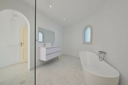 188470453b5ab234c2ea41e82bac266b - 50