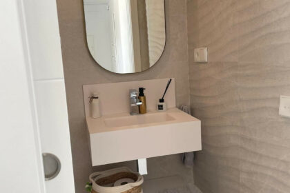 191f00c6e30846fceffaaa257d8b23c3 - 11