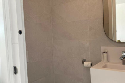 191f00c6e30846fceffaaa257d8b23c3 - 9