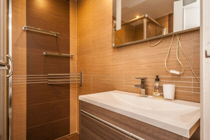 192fbfb140e92c9f6c4746482478d7d9 - 8