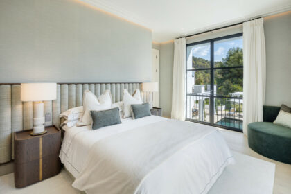 19aad516f82167f9760b617938075c6b - 14