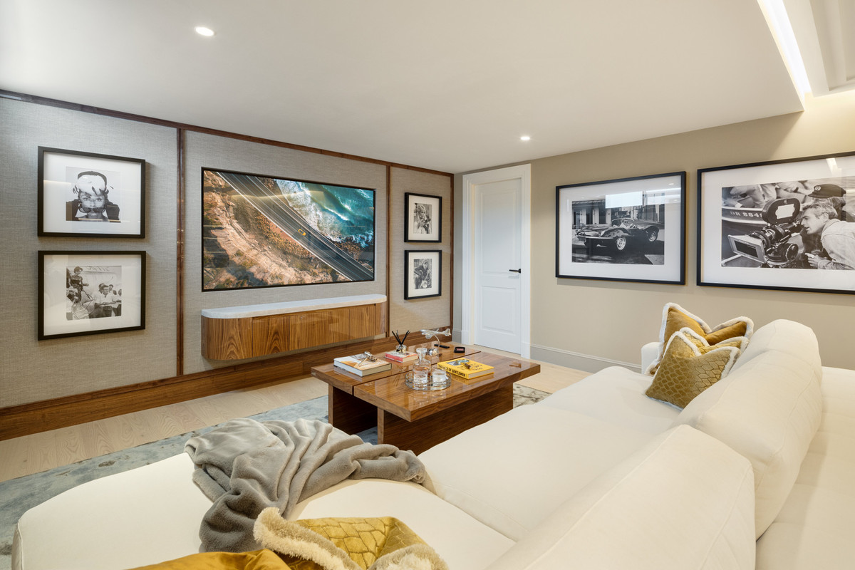 19aad516f82167f9760b617938075c6b - 22