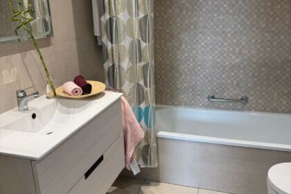 1b9fd6678d083270f96f9f4d1af56d8d - 8