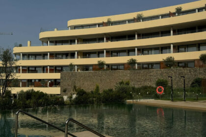 1c9080106d5f9632541dc213f7b62512 - 1