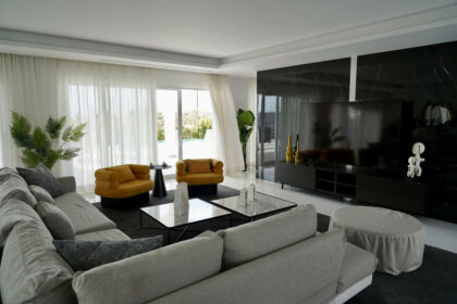 1d9f3d74f8938c875d7dcc3d3628dd05 - 13