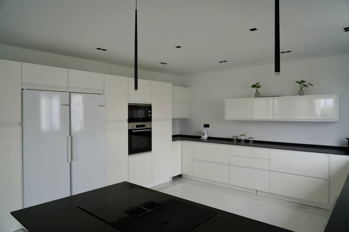 1d9f3d74f8938c875d7dcc3d3628dd05 - 37