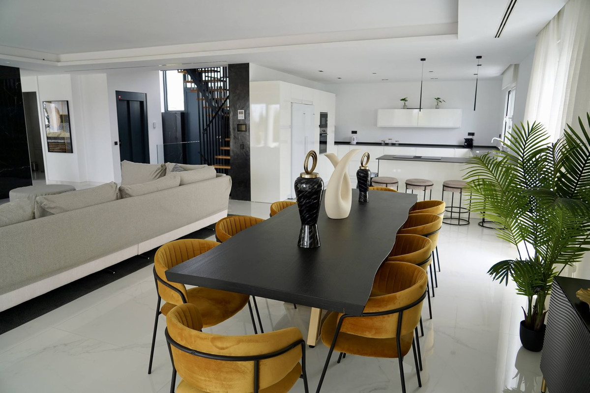 1d9f3d74f8938c875d7dcc3d3628dd05 - 39