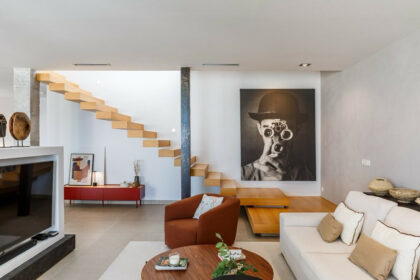 1e648260245b5f1b199930c30659d256 - 19