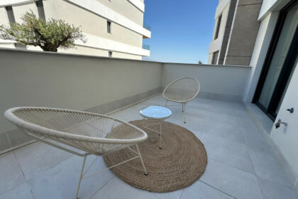 1ed2ca7bfd3f5da77d5c1474d438cc78 - 25