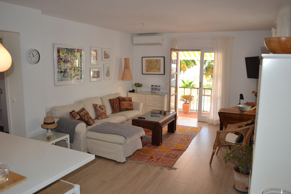 1f412076d547e1b4d2d246df378092d6 - 10