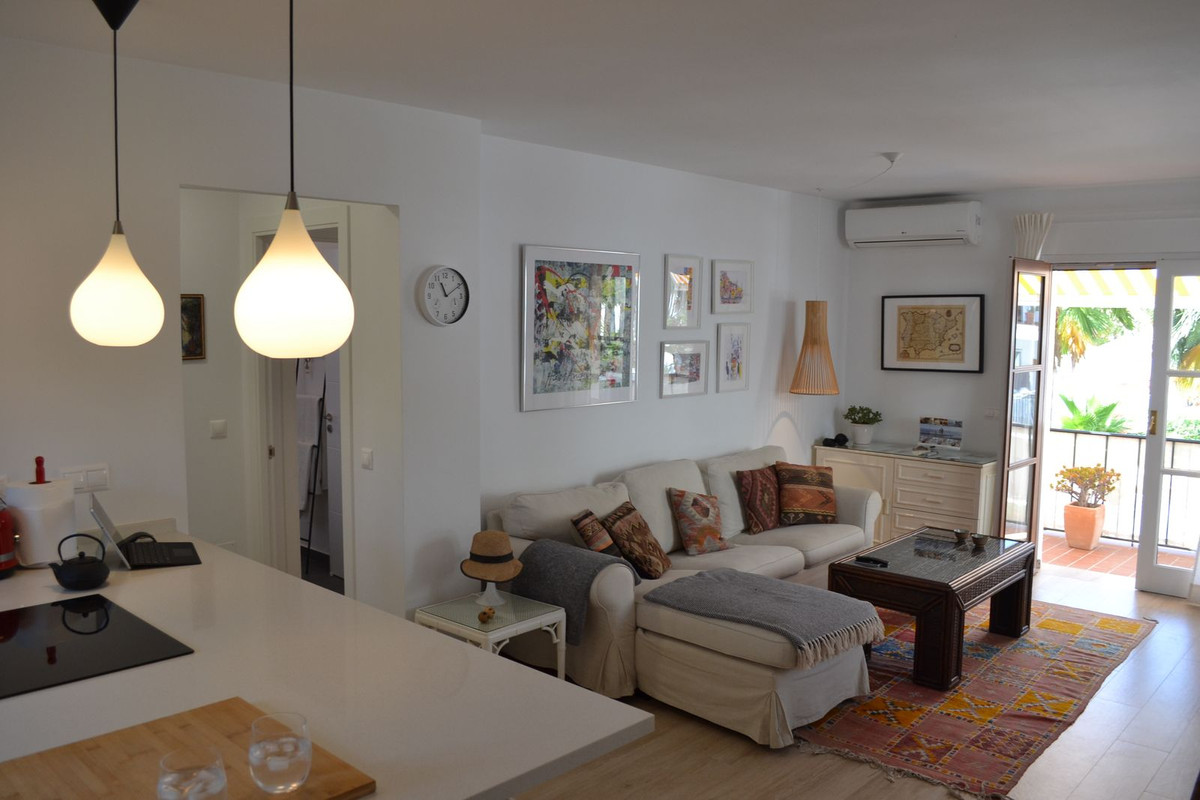 1f412076d547e1b4d2d246df378092d6 - 11