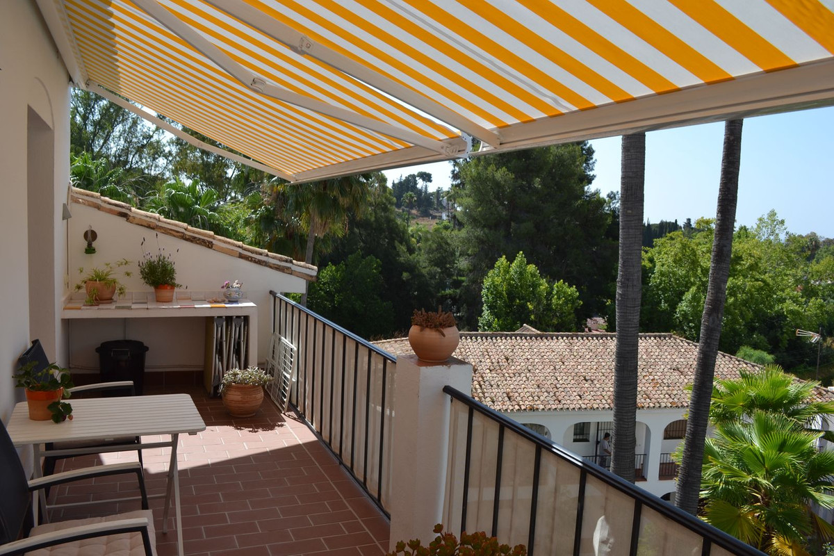 1f412076d547e1b4d2d246df378092d6 - 3