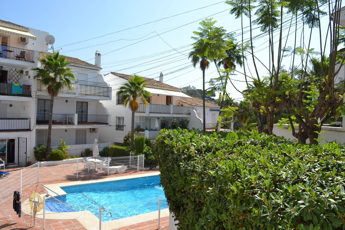 1f412076d547e1b4d2d246df378092d6 - 6