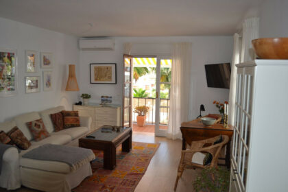 1f412076d547e1b4d2d246df378092d6 - 9