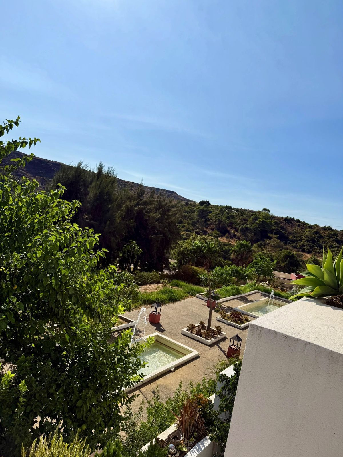 202e51e29b27a32fa2e9633ec26367cb - 10