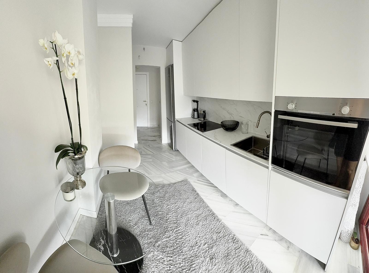 202e51e29b27a32fa2e9633ec26367cb - 13