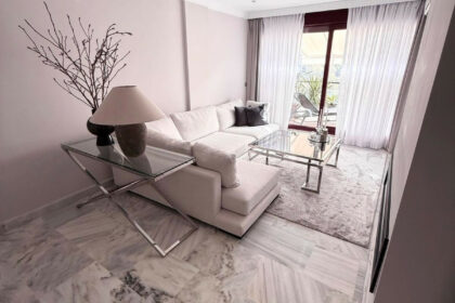 202e51e29b27a32fa2e9633ec26367cb - 18