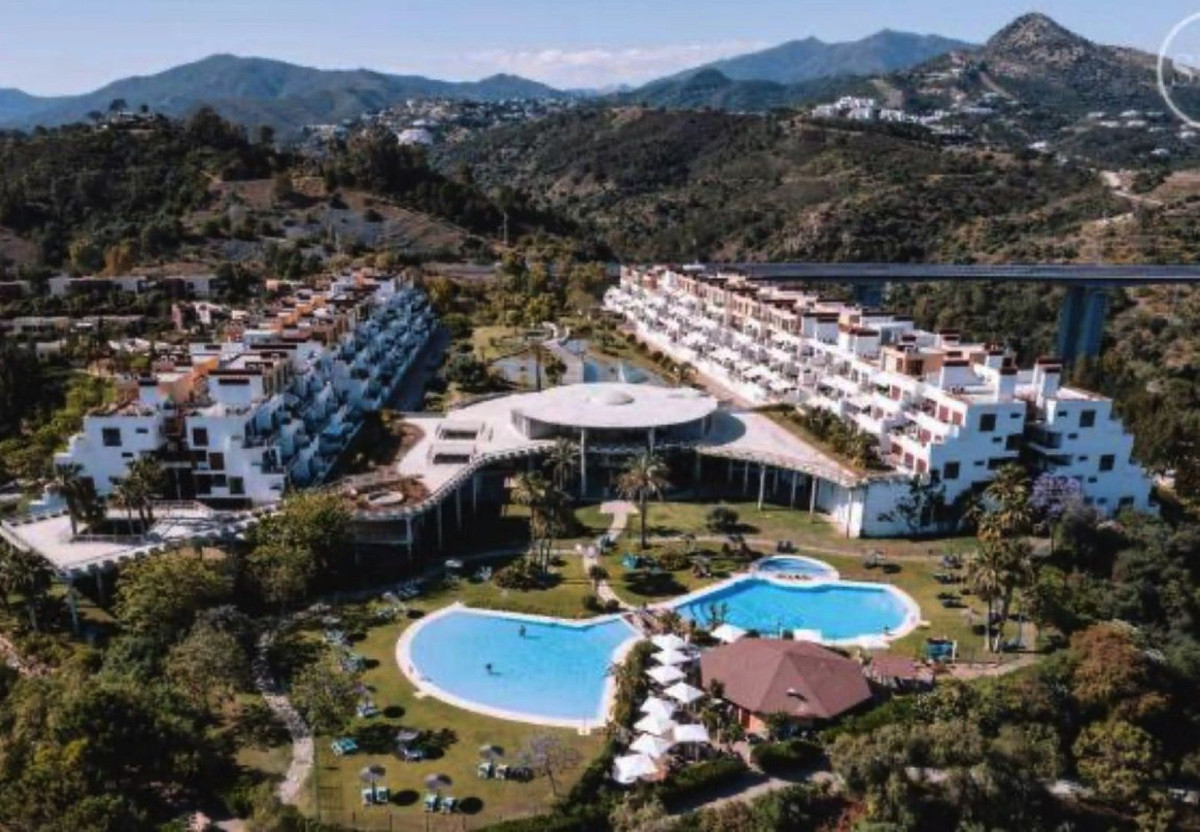 202e51e29b27a32fa2e9633ec26367cb - 3