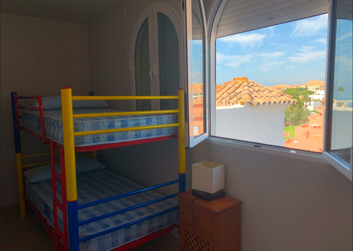 206b3dd63e4a97f1e8afe3de72acd7f3 - 14