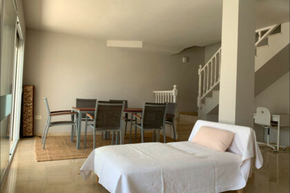 206b3dd63e4a97f1e8afe3de72acd7f3 - 8