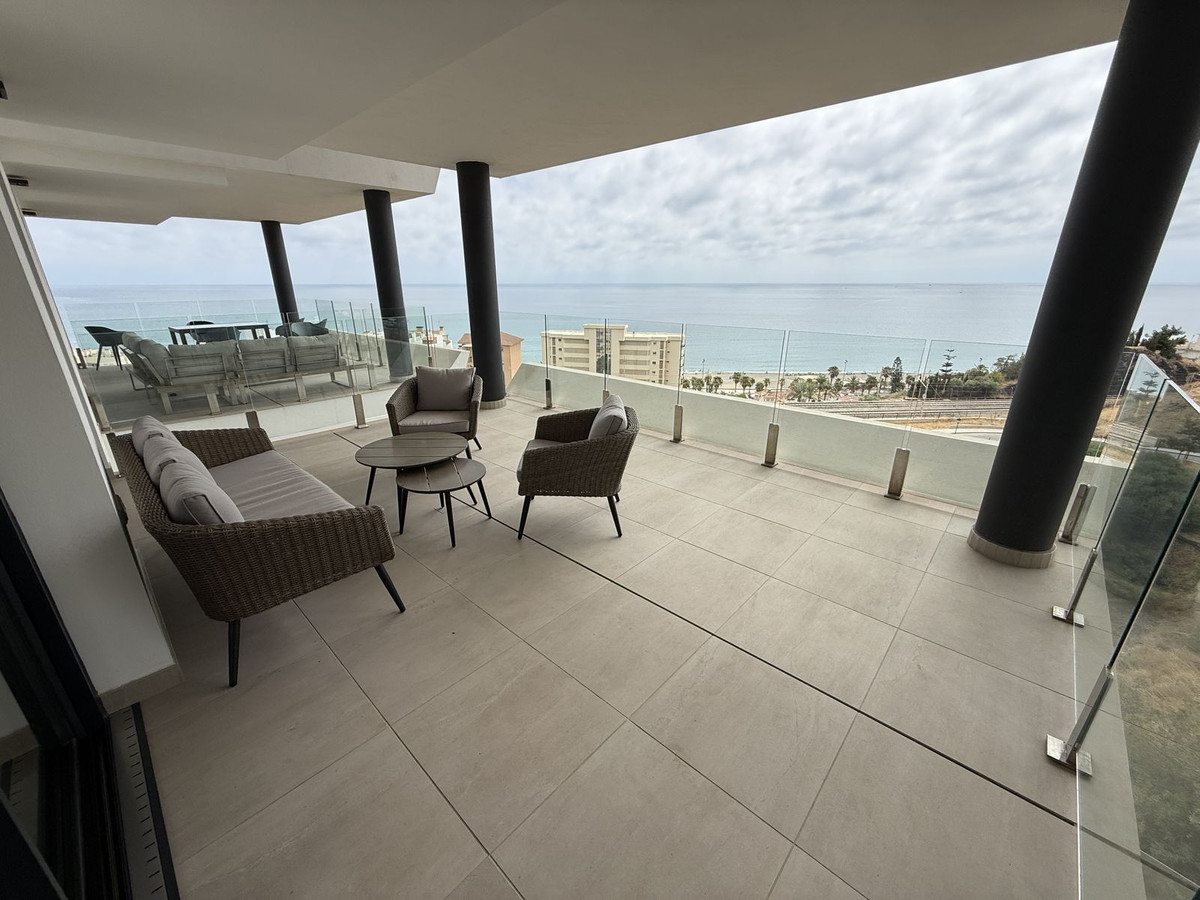 210b298fd661c8c67ff35d9738aae75e - 16