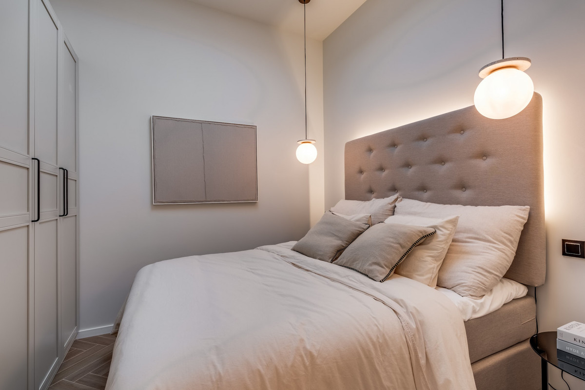 2202b22cc32f71fa198b1daac0ba8075 - 13