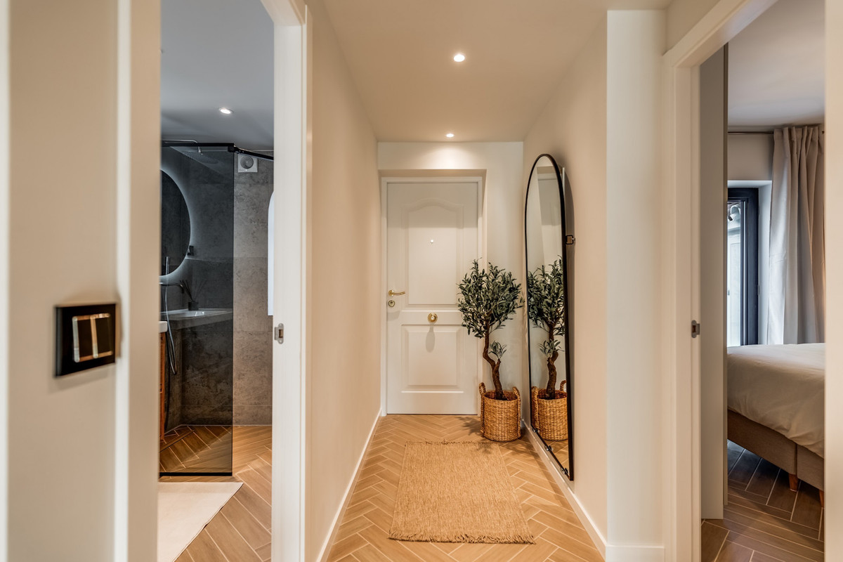 2202b22cc32f71fa198b1daac0ba8075 - 16