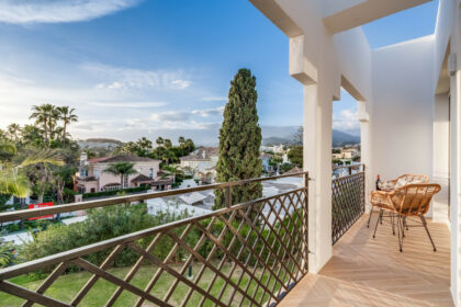 2202b22cc32f71fa198b1daac0ba8075 - 21