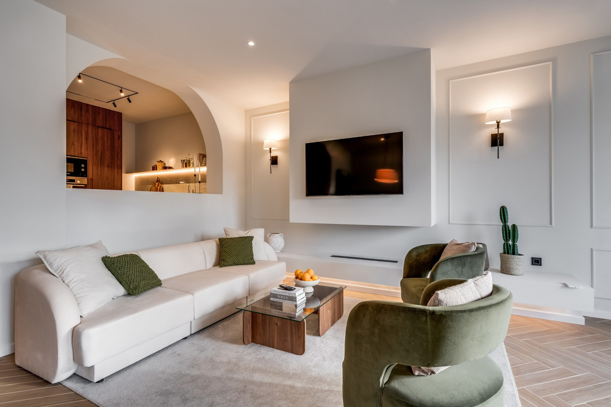 2202b22cc32f71fa198b1daac0ba8075 - 31