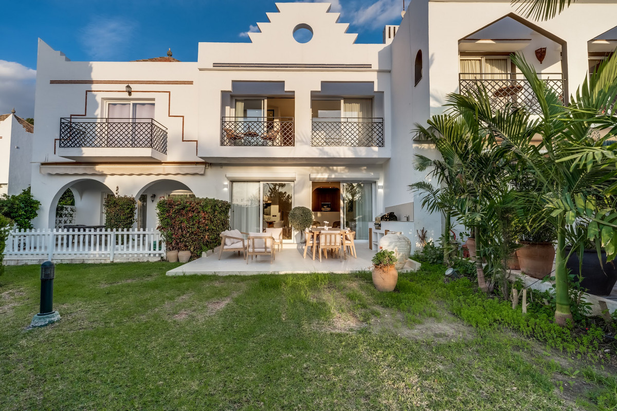 2202b22cc32f71fa198b1daac0ba8075 - 5