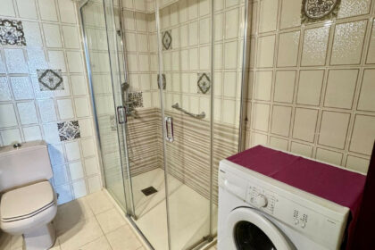 229ad69e31578ec072d8eb6dd8e8fb59 - 21