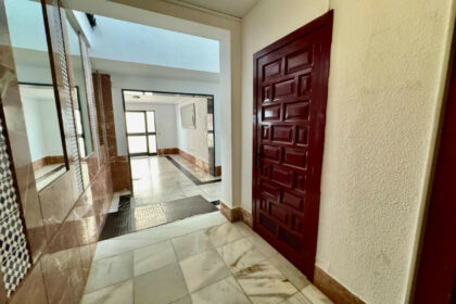 229ad69e31578ec072d8eb6dd8e8fb59 - 32