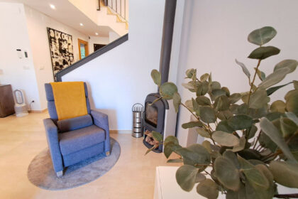 22d37ae6ea06c0595ba30e5e296ebd13 - 10