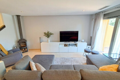 22d37ae6ea06c0595ba30e5e296ebd13 - 11