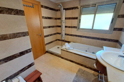 22d37ae6ea06c0595ba30e5e296ebd13 - 27