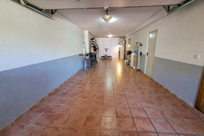 22d37ae6ea06c0595ba30e5e296ebd13 - 52