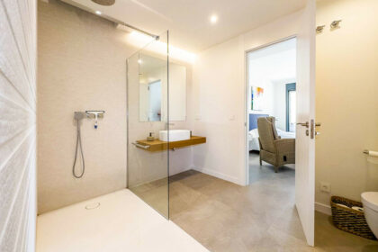 22d72f63d84eb6ec4a2eae8b241fc1f7 - 11