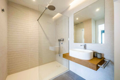 22d72f63d84eb6ec4a2eae8b241fc1f7 - 19